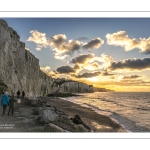 Au pied des falaises à Ault