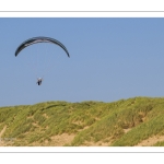 Parapente au dessus des dunes de Quend-Plage