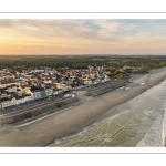 Quend-Plage au milieu des dunes au lever du soleil