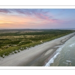 Quend-Plage au milieu des dunes au lever du soleil